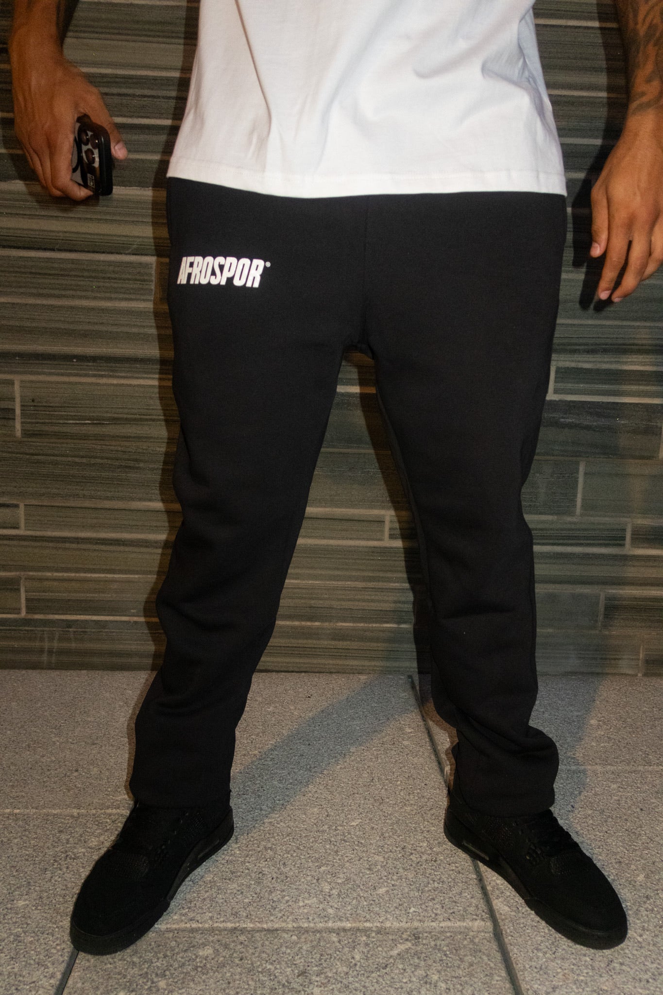 Tapered Sweatpant